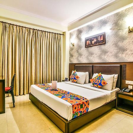 Hotel Alpine Tree New Delhi Extérieur photo