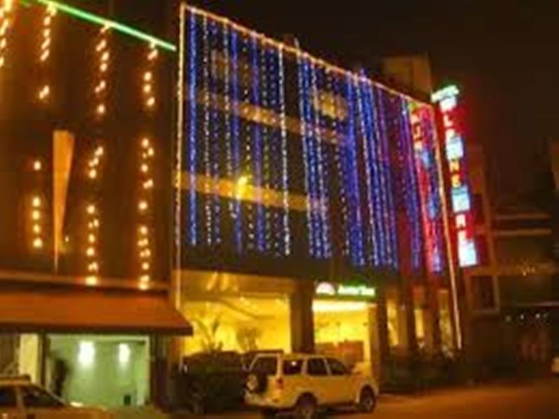 Hotel Alpine Tree New Delhi Extérieur photo